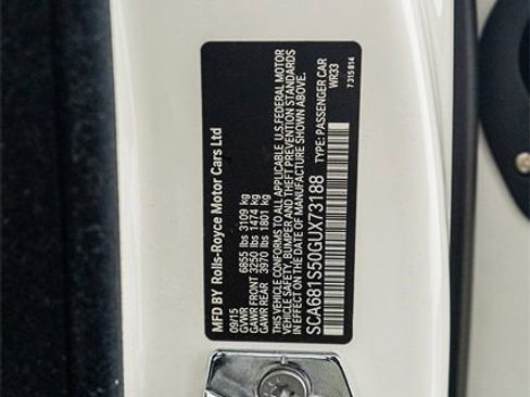 Used 2016 Rolls-Royce Phantom Sedan image 59