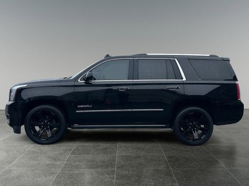 Used 2017 GMC Yukon Denali image 4