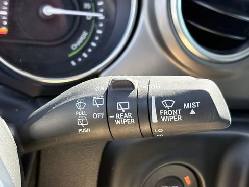 Used 2023 Jeep Wrangler Unlimited Rubicon 4xe AWD/4WD image 16