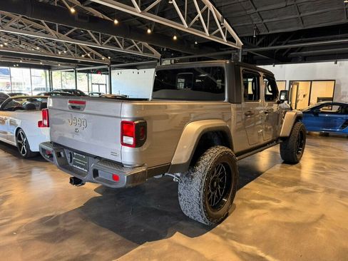 Used 2020 Jeep Gladiator Overland w/ Trailer Tow Package image 5