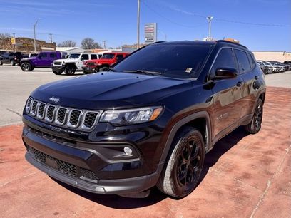 Used 2025 Jeep Compass Latitude