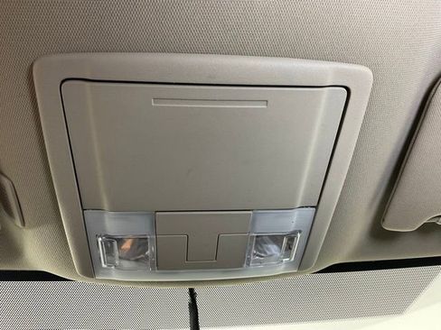 Used 2013 Ford Edge SE image 20