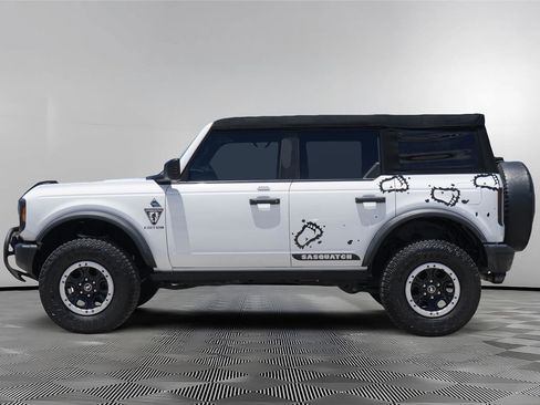 Used 2023 Ford Bronco Black Diamond w/ Sasquatch Package AWD/4WD image 7