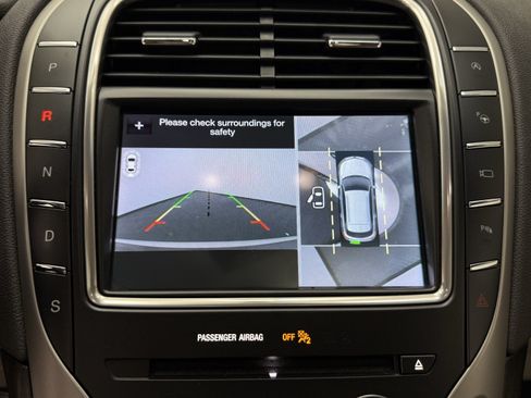 Used 2019 Lincoln Nautilus Reserve FWD image 21