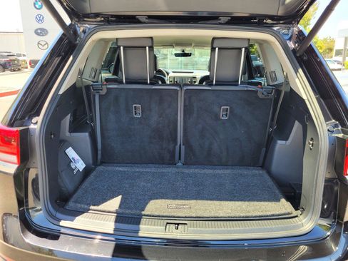 Certified 2023 Volkswagen Atlas SE w/ Black Wheel Package AWD/4WD image 35