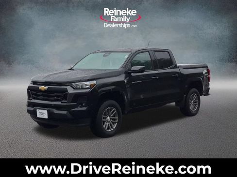 Used 2023 Chevrolet Colorado LT w/ LT Convenience Package II AWD/4WD image 1