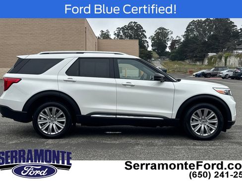 Certified 2023 Ford Explorer King Ranch AWD/4WD image 3
