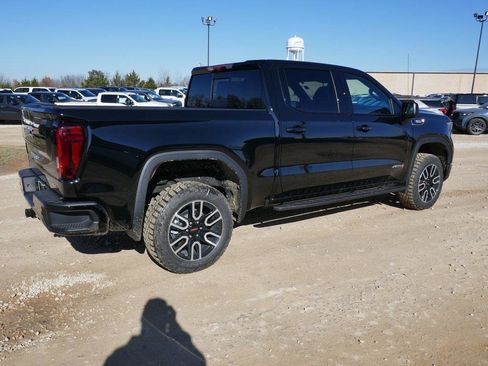 New 2026 GMC Sierra 1500 AT4 w/ AT4 Premium Package image 4