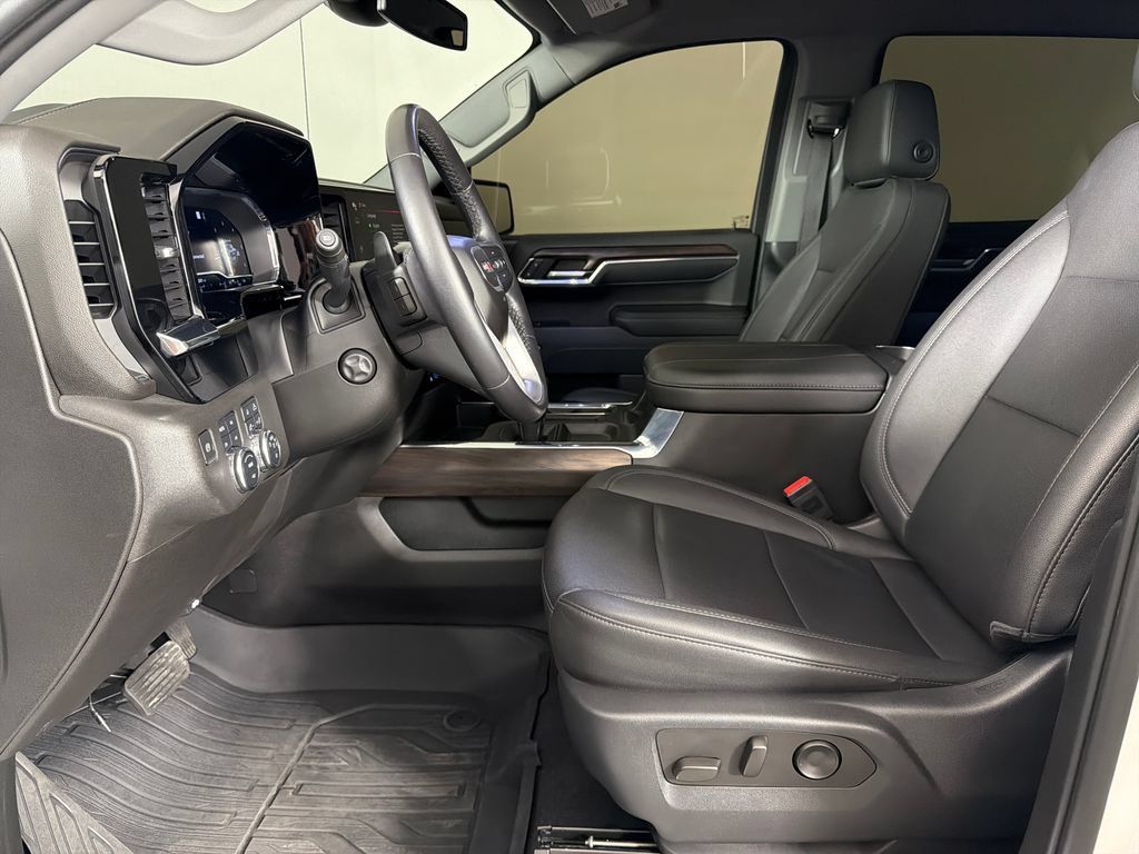 Used 2023 GMC Sierra 1500 SLT w/ SLT Premium Package AWD/4WD image 19