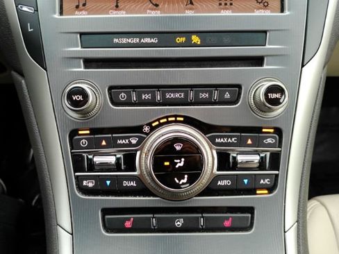 Used 2019 Lincoln MKZ Reserve w/ Reserve Plus Package image 49