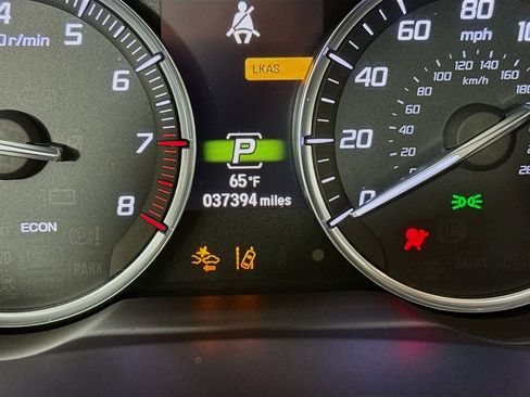 Used 2015 Acura TLX w/ Technology Package image 13