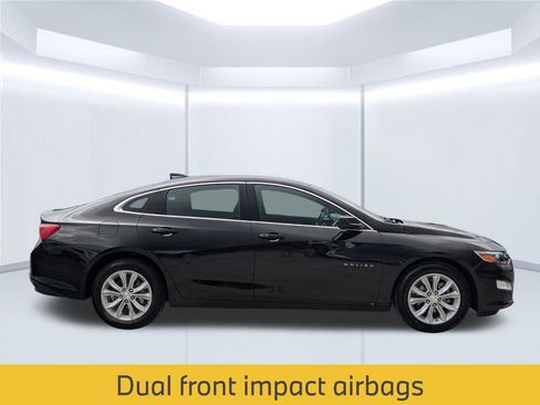 Used 2025 Chevrolet Malibu LT FWD image 8