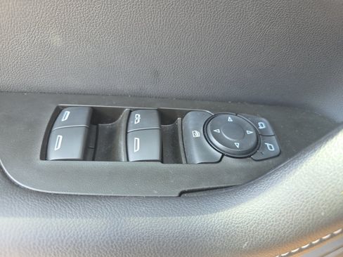 Used 2024 Chevrolet Blazer LT w/ Convenience Package FWD image 27