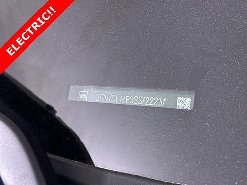 Used 2025 Chevrolet Equinox EV LT image 35