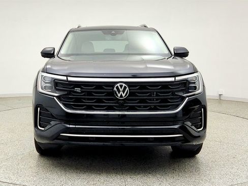 Used 2024 Volkswagen Atlas SEL Premium R-Line AWD/4WD image 2