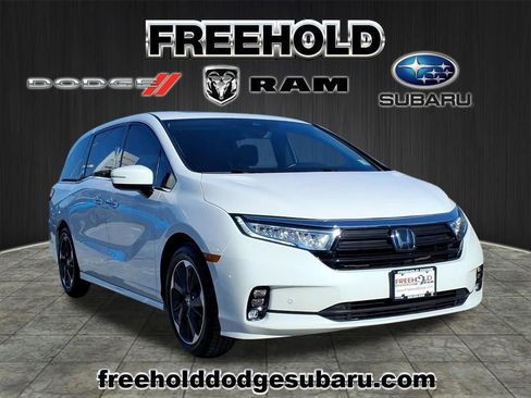 Used 2024 Honda Odyssey Elite image 1