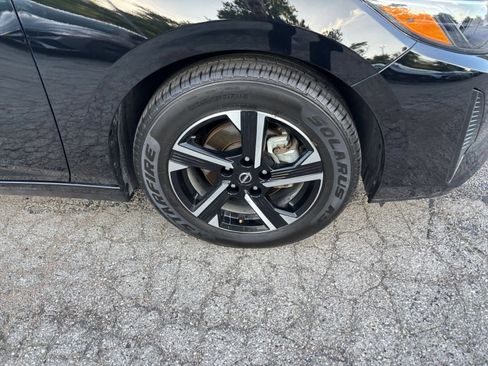 Used 2025 Nissan Sentra SV FWD image 29