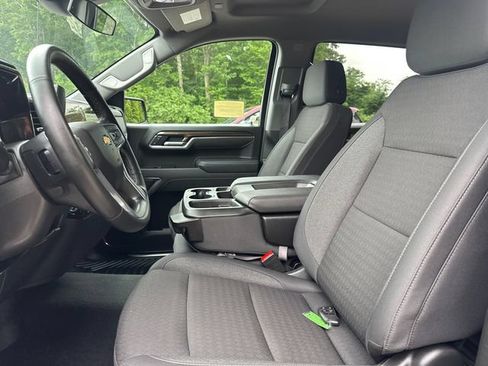 Certified 2026 Chevrolet Silverado 1500 LT AWD/4WD image 37