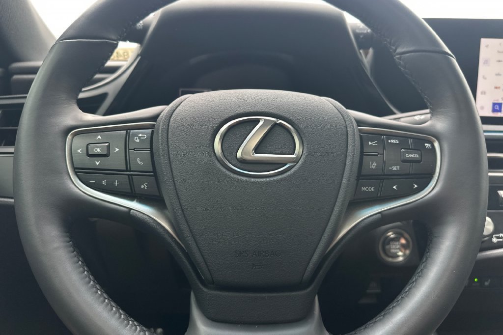 Certified 2024 Lexus ES 350 w/ Premium Package FWD image 22