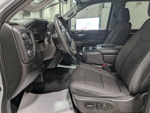 Used 2020 Chevrolet Silverado 2500 LT AWD/4WD image 15