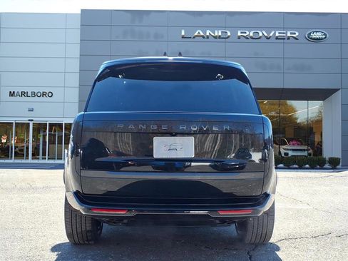 New 2026 Land Rover Range Rover SE image 7