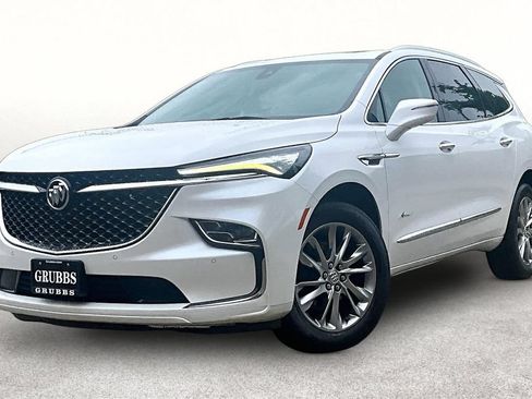 Used 2023 Buick Enclave Avenir w/ Avenir Technology Package FWD image 16