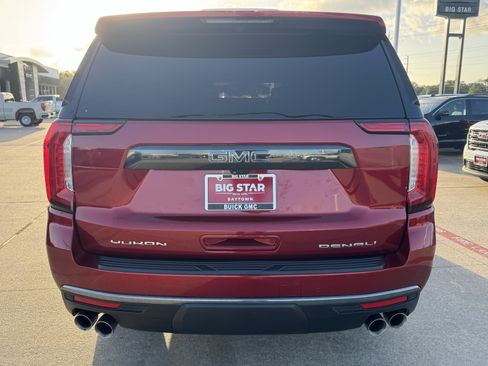 Used 2024 GMC Yukon XL Denali Ultimate AWD/4WD image 7