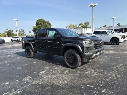 New 2026 Chevrolet Colorado Trail Boss AWD/4WD image 16