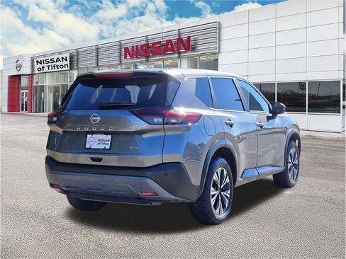 Certified 2023 Nissan Rogue SV image 4