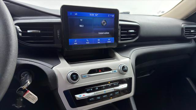 Used 2023 Ford Explorer 4WD w/ Class IV Trailer Tow Package image 35