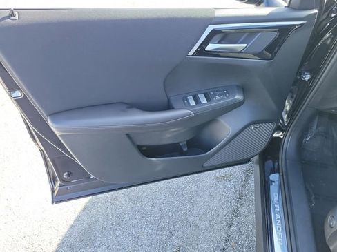 New 2026 Mitsubishi Outlander ES AWD/4WD image 20