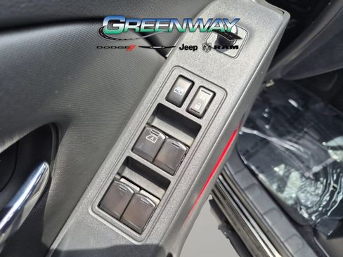 Used 2023 Nissan Frontier Pro-X w/ Technology Package RWD image 13