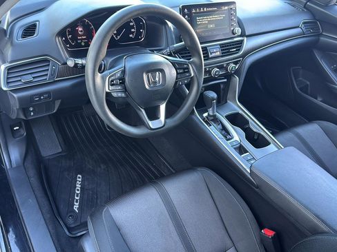 Used 2019 Honda Accord EX image 15