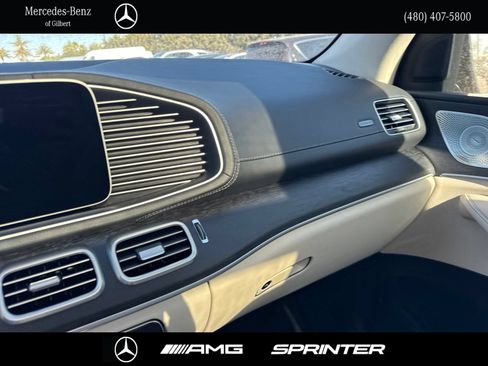 New 2026 Mercedes-Benz GLS 450 4MATIC image 23