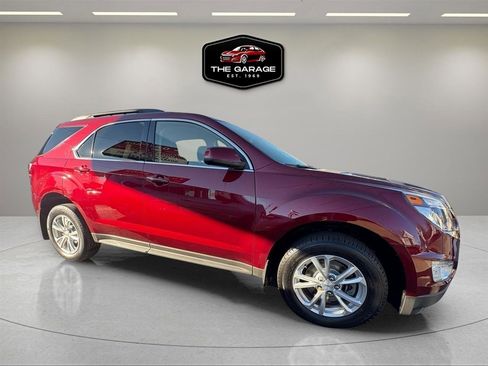 Used 2017 Chevrolet Equinox LT w/ Convenience Package image 11