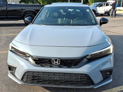 Certified 2023 Honda Civic Sport Touring image 2