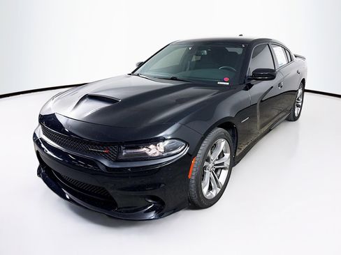Used 2021 Dodge Charger R/T image 4