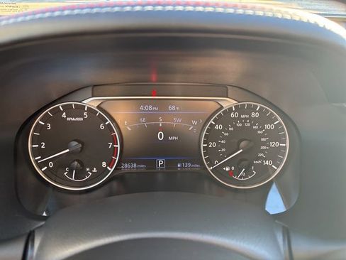 Used 2024 Nissan Altima 2.5 SR w/ SR Premium Package image 14