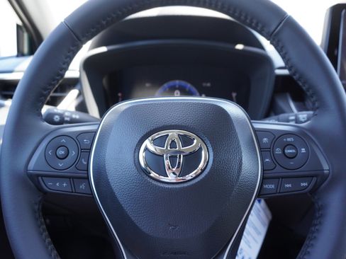 New 2026 Toyota Corolla Cross LE AWD/4WD image 23