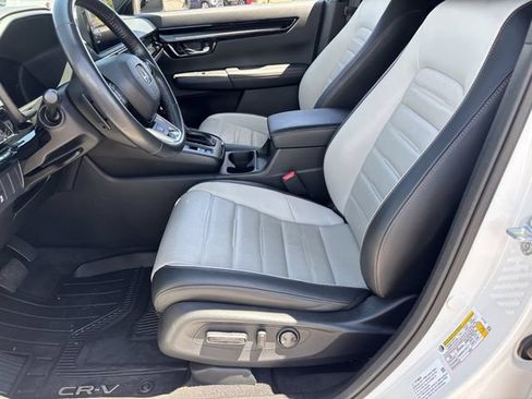 Used 2025 Honda CR-V Sport Touring image 19
