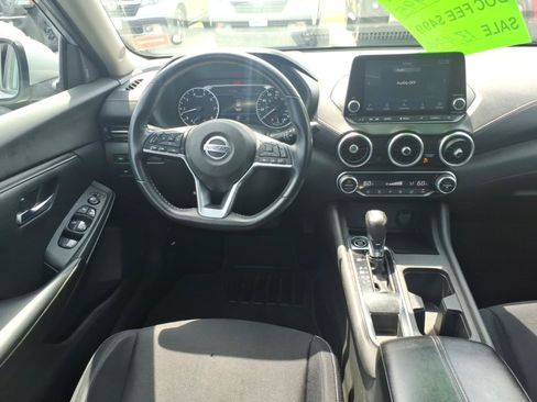 Used 2020 Nissan Sentra SV FWD image 9