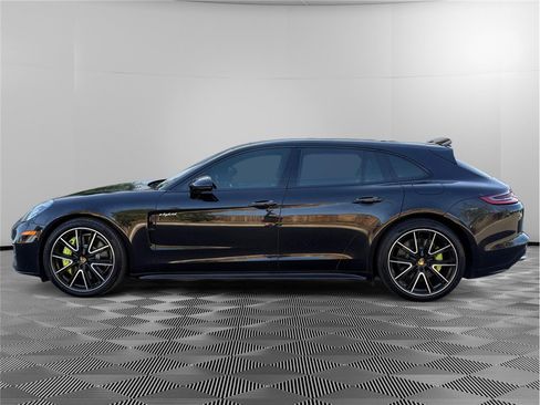 Used 2018 Porsche Panamera 4 AWD/4WD image 2