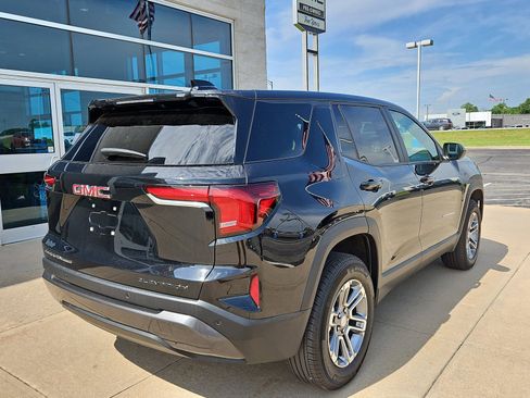 Used 2025 GMC Terrain Elevation AWD/4WD image 4