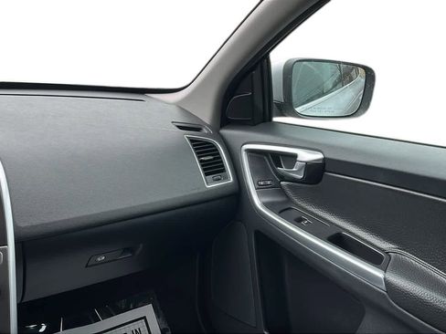 Used 2014 Volvo XC60 T6 image 28