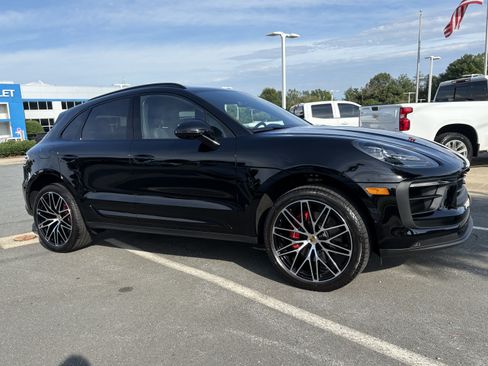 Used 2026 Porsche Macan S AWD/4WD image 6