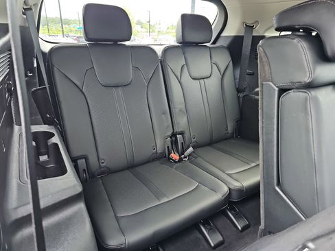 Used 2021 Kia Sorento S w/ Panoramic Sunroof Package AWD/4WD image 13