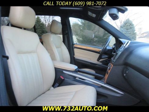 Used 2008 Mercedes-Benz ML 350 ML 350 AWD 4MATIC 4dr SUV w/ Edition Pkg image 7