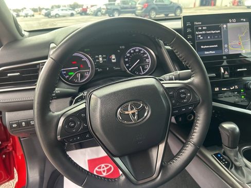 Used 2024 Toyota Camry XSE image 14