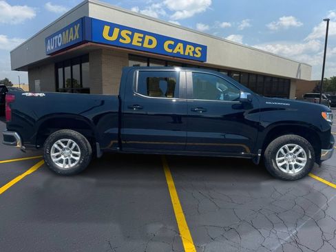 Used 2024 Chevrolet Silverado 1500 LT AWD/4WD image 2