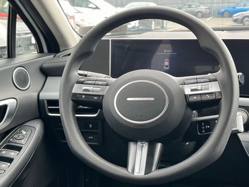 Used 2025 Hyundai Sonata SEL FWD image 29